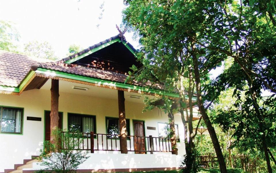 Chiangmai Night Safari Resort Čiang Mai Pokoj fotografie
